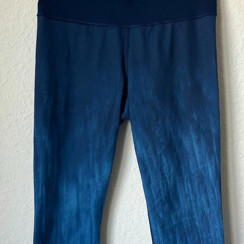 Workout Leggings (Under Armour)